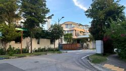 Jalan Pacheli (D19), Semi-Detached #576996191